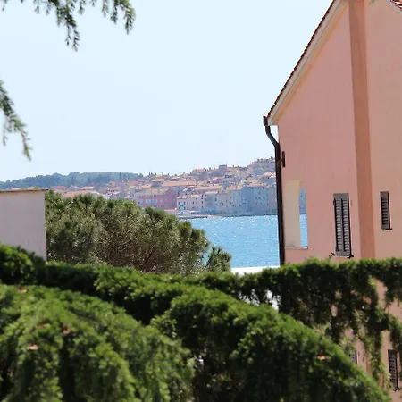Bezauberndes Nur 190 Meter Zum Mit 2 Klimaanlagen Apartament Rovinj