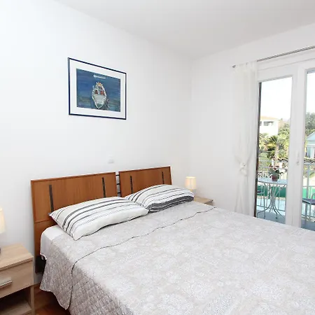 Bezauberndes Nur 190 Meter Zum Mit 2 Klimaanlagen Apartament Rovinj